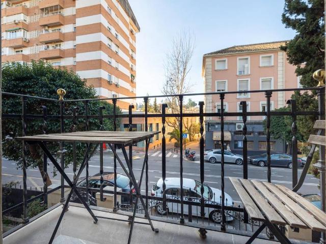Casa chalet en Venta en Huétor Vega