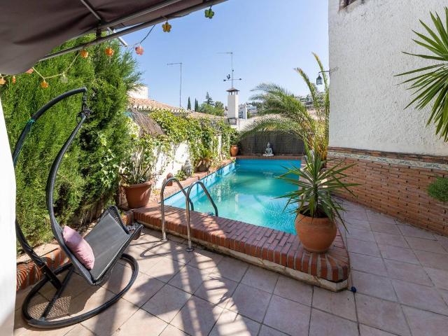 Casa chalet en Venta en Huétor Vega