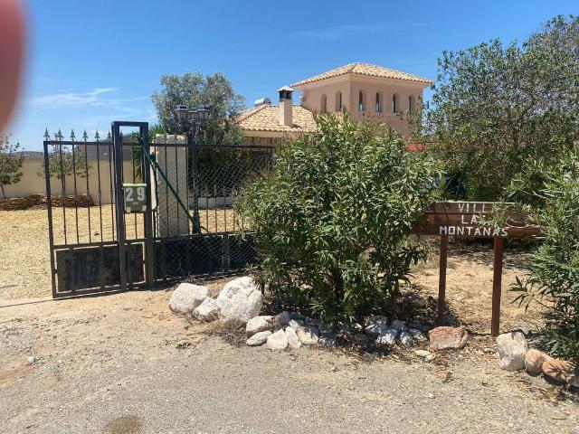 Casa chalet en Venta en Huércal Overa