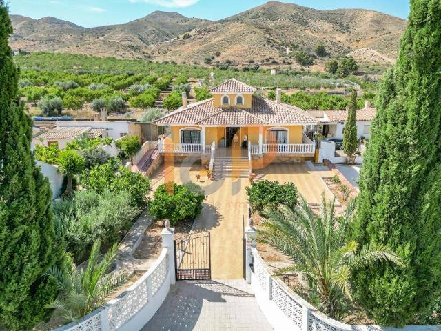 Casa chalet en Venta en Huércal Overa