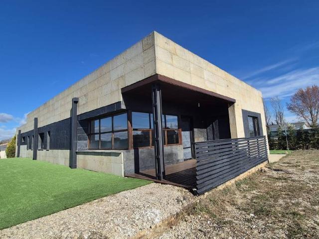 Casa chalet en Venta en Husillos