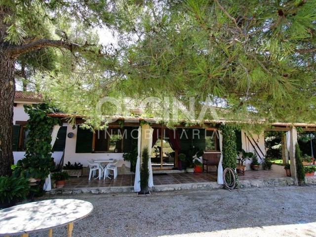 Casa chalet en Venta en Ibi