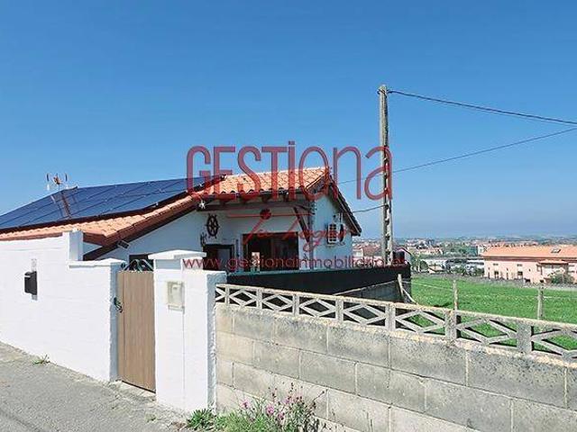 Casa chalet en Venta en Igollo
