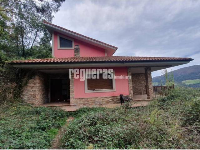 Casa chalet en Venta en Illas