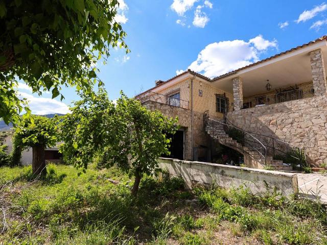 Casa chalet en Venta en Íllora