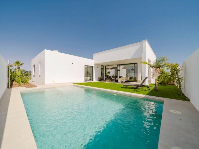 Casa chalet en Venta en Islas Menores Mar de Cristal