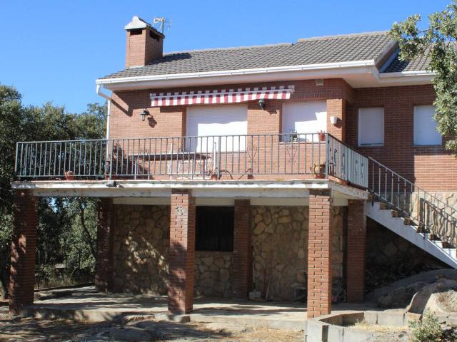 Casa chalet en Venta en Ituero y Lama