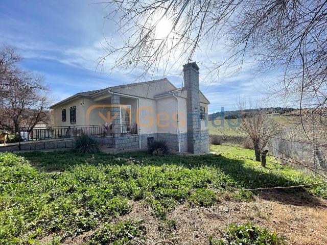 Casa chalet en Venta en Ituero y Lama