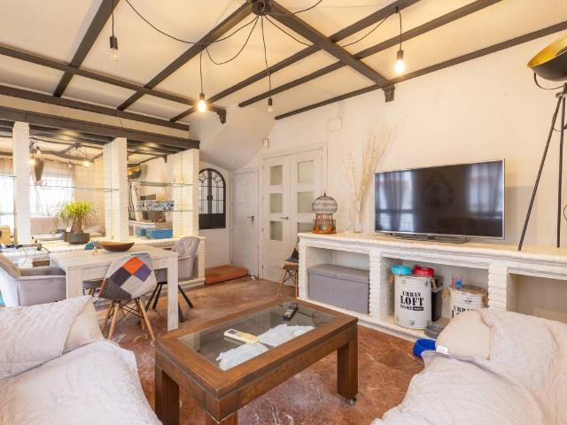 Casa chalet en Venta en Joaquina Eguaras