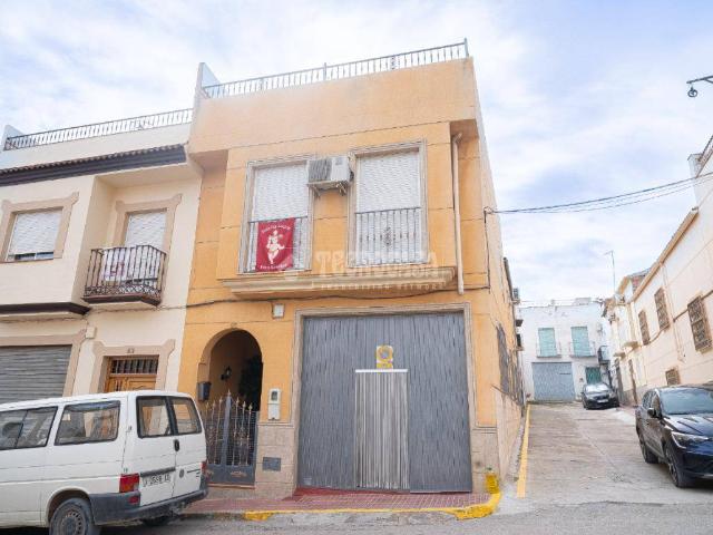 Casa chalet en Venta en Jódar