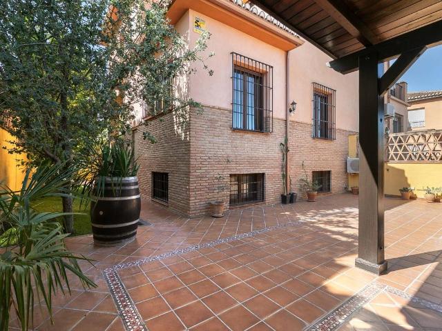Casa chalet en Venta en Jun