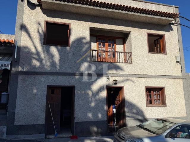 Casa chalet en Venta en La Vega El Amparo Cueva del Viento