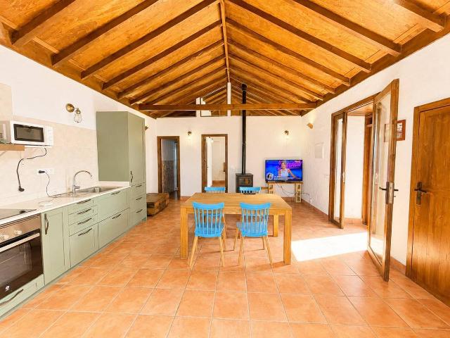 Casa chalet en Venta en La Vega El Amparo Cueva del Viento