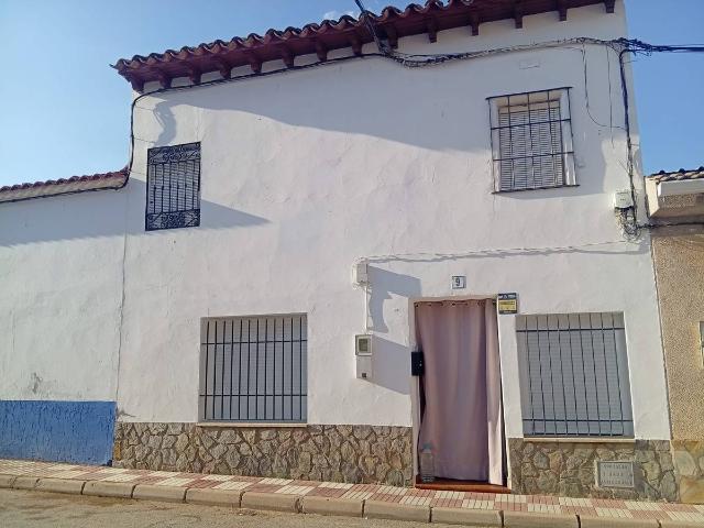 Casa chalet en Venta en La Villa de Don Fadrique
