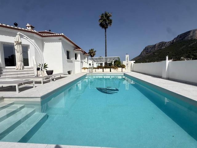Casa chalet en Venta en La Xara La Sella