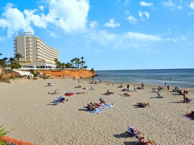 Casa chalet en Venta en La Zenia