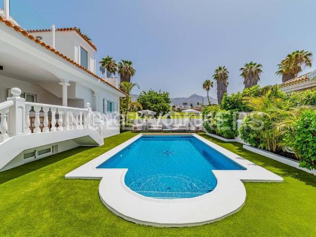 Casa chalet en Venta en La Caleta