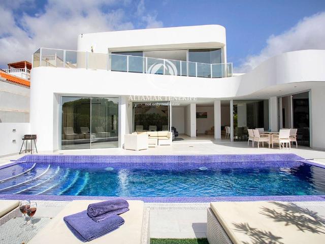 Casa chalet en Venta en La Caleta