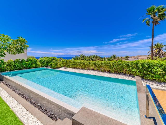 Casa chalet en Venta en La Caleta