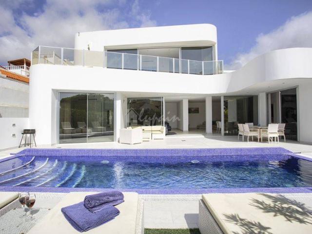 Casa chalet en Venta en La Caleta