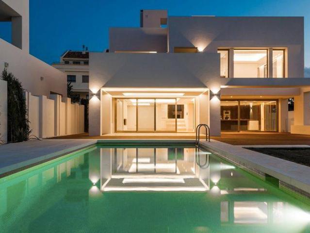Casa chalet en Venta en La Carolina Guadalpín