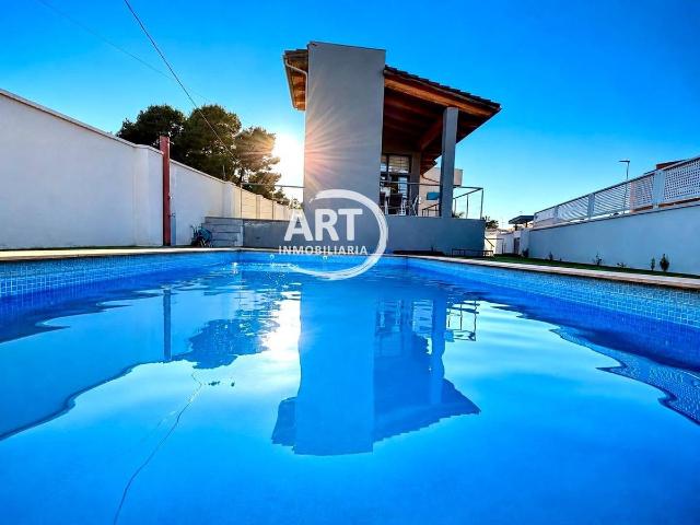 Casa chalet en Venta en La Conarda
