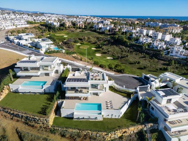 Casa chalet en Venta en La Concha Resina Golf
