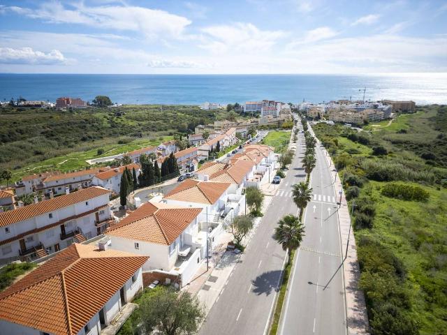 Casa adosada en Venta en La Duquesa