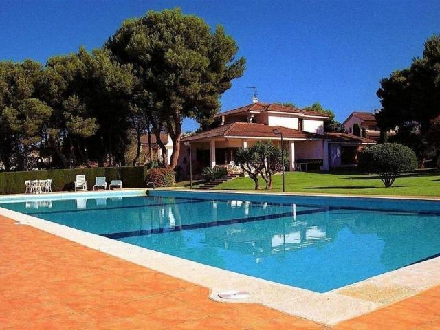 Casa chalet en Venta en La Franquesa Oasis Park