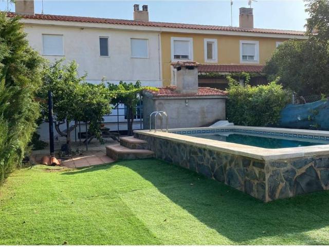 Casa chalet en Venta en La Gineta