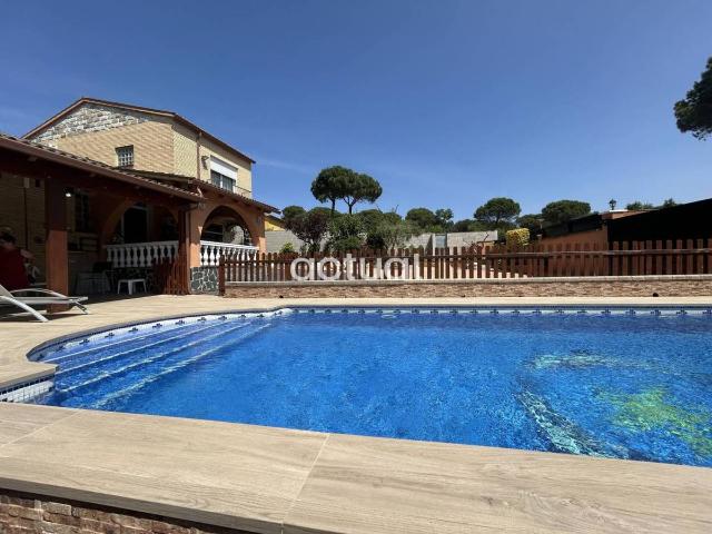 Casa chalet en Venta en La Goba