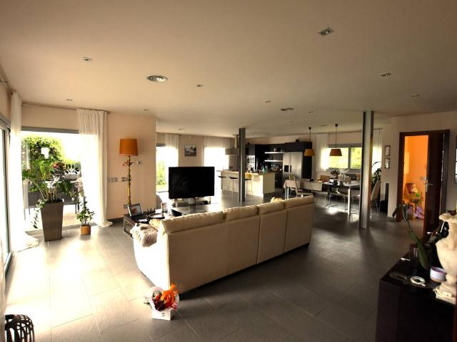 Casa chalet en Venta en La Goba