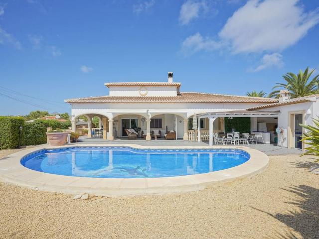 Casa chalet en Venta en La Granadella Costa Nova