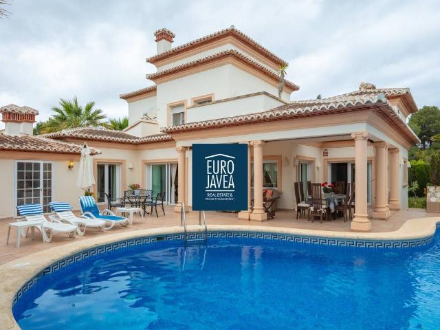 Casa chalet en Venta en La Granadella Costa Nova