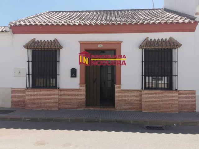 Casa chalet en Venta en La Luisiana