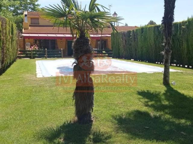 Casa chalet en Venta en La Milagrosa