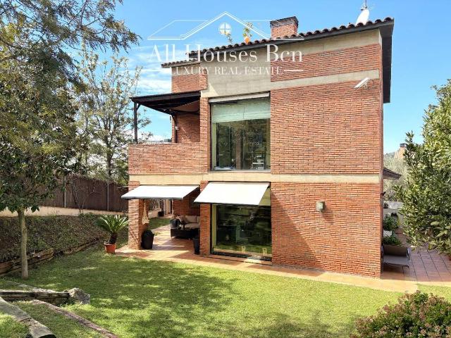 Casa chalet en Venta en La Miranda Can Candeler