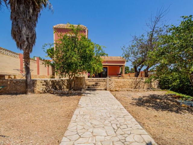 Casa chalet en Venta en La Nucia Pueblo