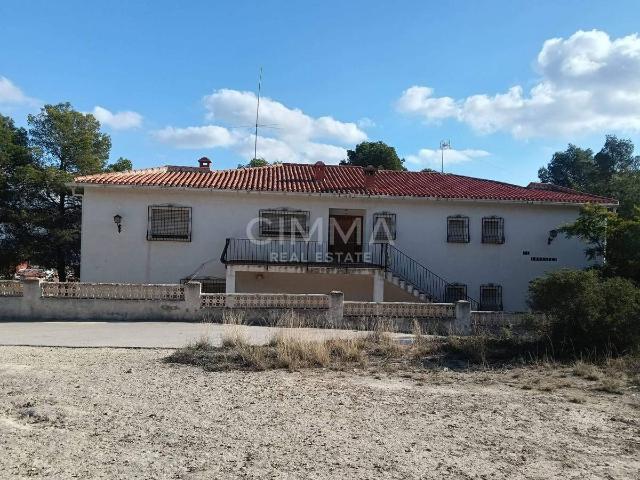 Casa chalet en Venta en La Nucia Pueblo