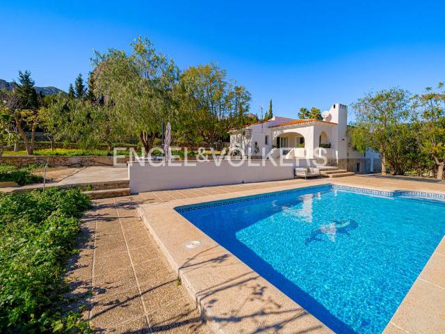 Casa chalet en Venta en La Paz