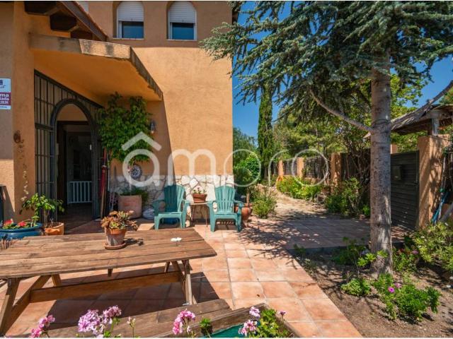 Casa chalet en Venta en La Pobla de Montornès