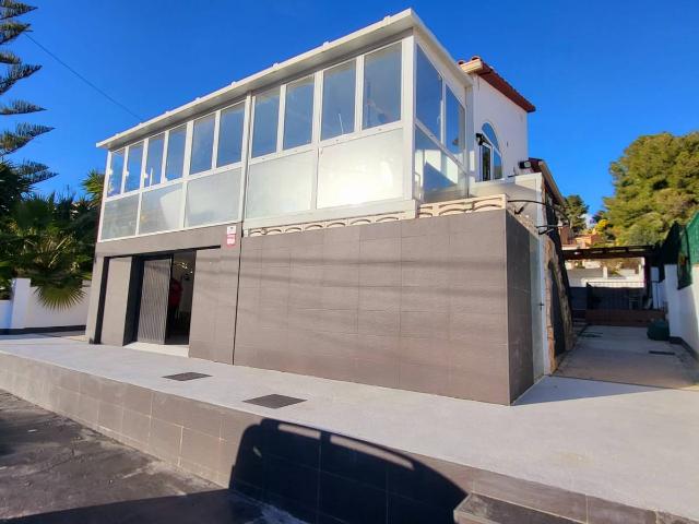 Casa chalet en Venta en La Pobla de Montornès