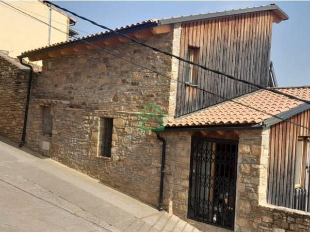 Casa chalet en Venta en La Pobla de Segur