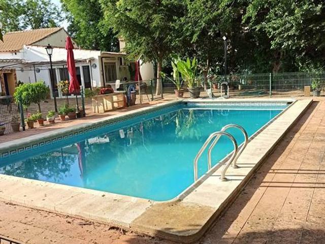 Casa chalet en Venta en La Poblachuela