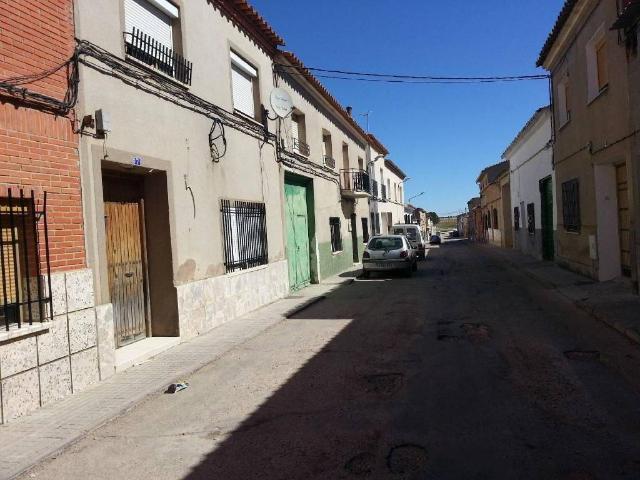 Casa chalet en Venta en La Puebla de Almoradiel