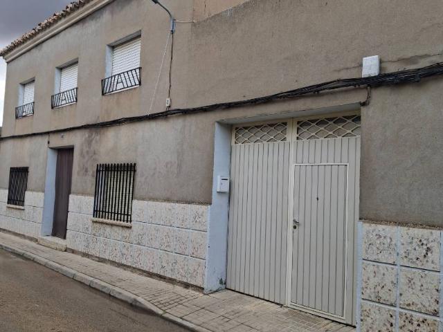 Casa chalet en Venta en La Puebla de Almoradiel