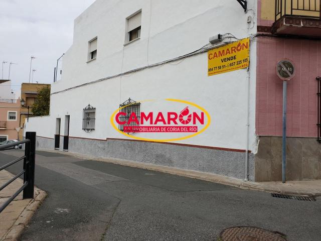 Casa chalet en Venta en La Puebla del Río