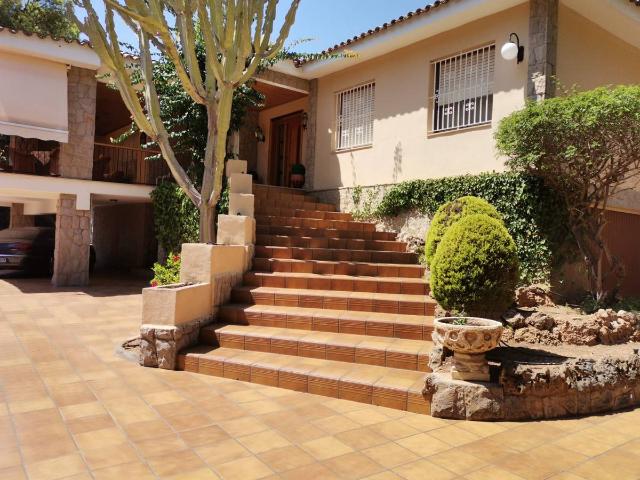 Casa chalet en Venta en La Renegà Torre Bellver Les Platgetes