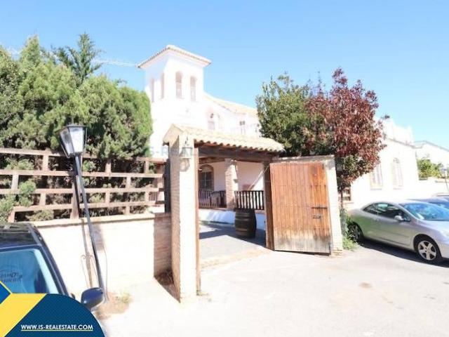 Casa chalet en Venta en La Regia