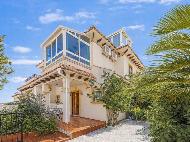Casa chalet en Venta en La Regia